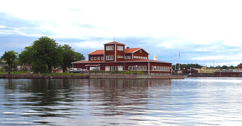 Fil:Badholmen Oskarshamn.jpg