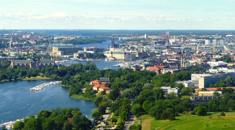 Fil:Kaknästornet Panorama 2015b.jpg