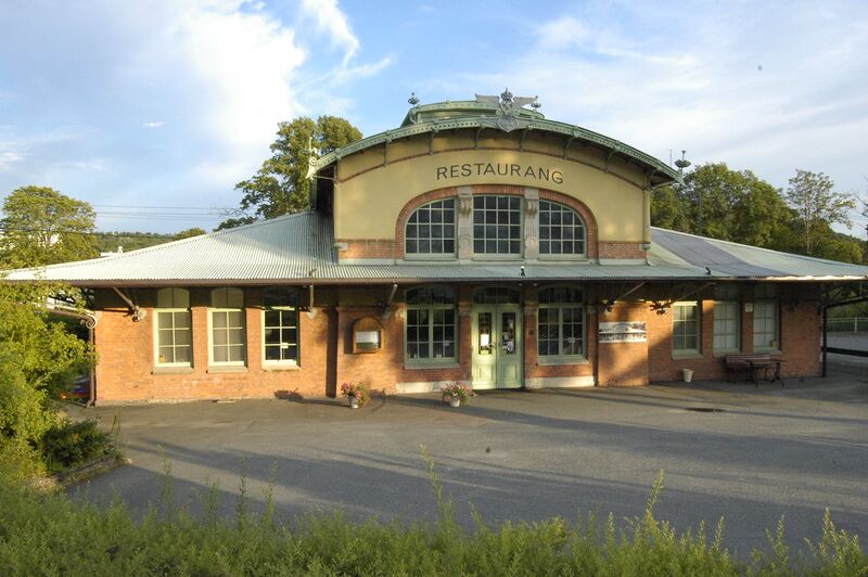 Fil:Partille station 2010.jpg