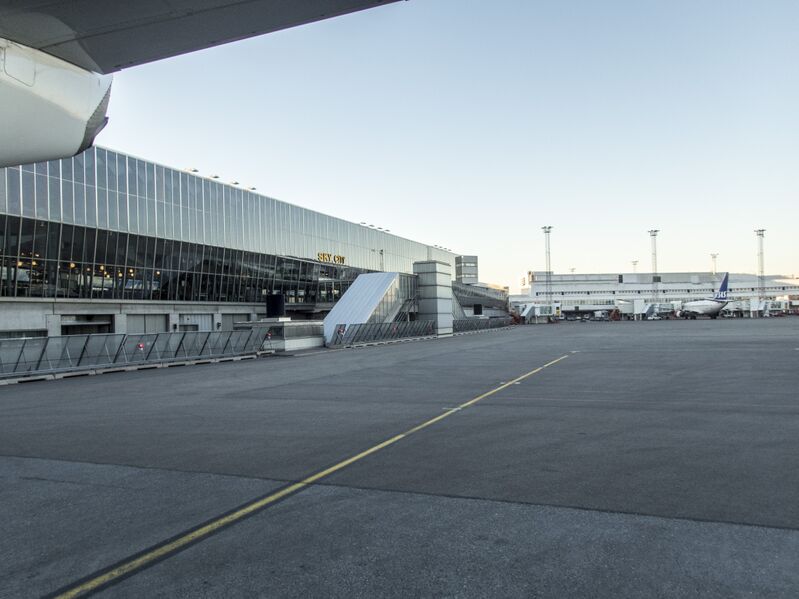 Fil:Arlanda, Sky city.JPG