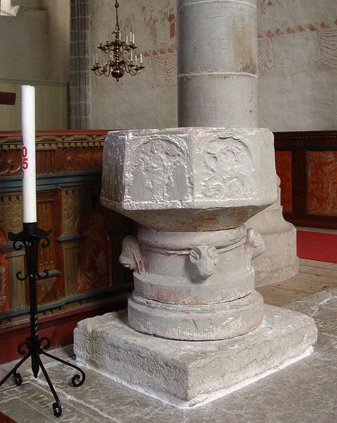 Fil:Gotland Källung Kyrka 010.jpg