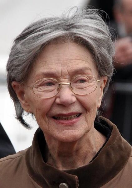 Fil:Emmanuelle Riva Cannes 2012.jpg